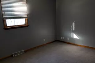 [Address not provided], Lasalle, IL 61301 - Photo 17