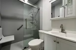 1380 Rosedale Ln, Hoffman Estates, IL 60169 - Photo 15