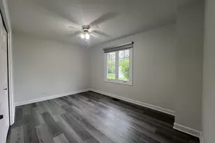 1380 Rosedale Ln, Hoffman Estates, IL 60169 - Photo 13