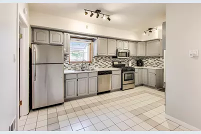 9116 S Claremont Street, Chicago, IL 60643 - Photo 5