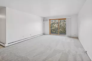 8905 Knight Ave, Des Plaines, IL 60016 - Photo 11