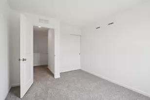 2937 Rushmore Dr, Pingree Grove, IL 60140 - Photo 19