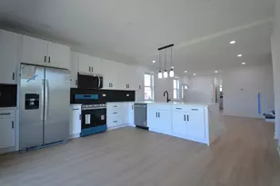 7421 Covington Place, Justice, IL 60458 - Photo 13