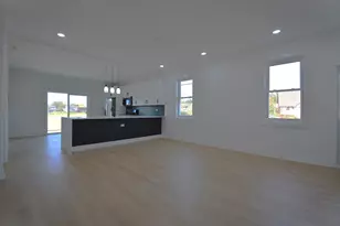 7421 Covington Place, Justice, IL 60458 - Photo 5