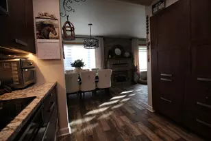 1700 Robin Ln, Hoffman Estates, IL 60169 - Photo 9