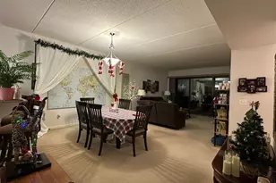 6420 Double Eagle Dr, Woodridge, IL 60517 - Photo 3