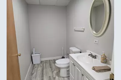 9232 Waukegan Road, Morton Grove, IL 60053 - Photo 9