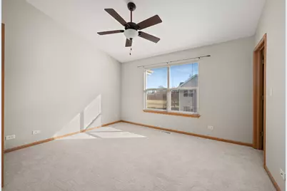 1526 Grand Drive #5, Dekalb, IL 60115 - Photo 13