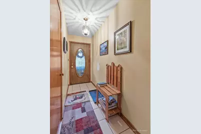 612 3 Oaks Road, Cary, IL 60013 - Photo 7