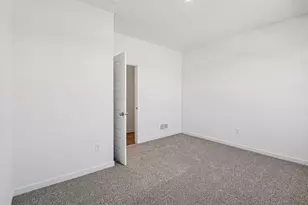 809 Mesa Ln, Pingree Grove, IL 60140 - Photo 9