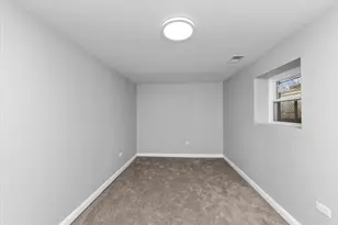 7819 S Morgan St, Chicago, IL 60620 - Photo 5