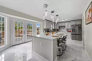 558 Moloney Dr, Rockton, IL 61072 - Photo 5