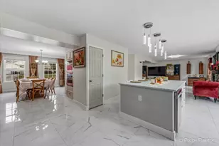 558 Moloney Dr, Rockton, IL 61072 - Photo 7