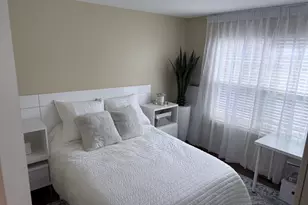 2727 Borkshire Ln, Aurora, IL 60502 - Photo 5