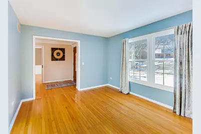 660 Robin Ridge, Elgin, IL 60123 - Photo 3