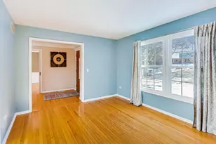 660 Robin Ridge, Elgin, IL 60123 - Photo 3