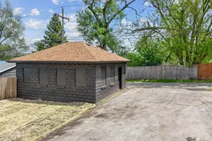 132 Akin Ave, Joliet, IL 60433 - Photo 19