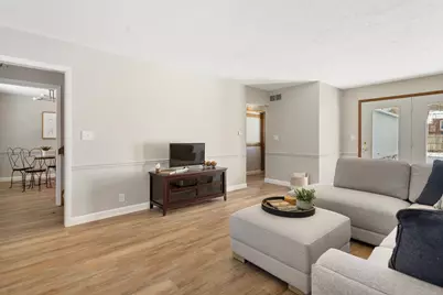 311 Van Doren Street, Champaign, IL 61820 - Photo 5