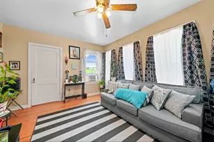 1625 N McVicker Ave, Chicago, IL 60639 - Photo 15