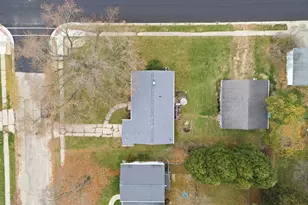 1864 Revere St, Freeport, IL 61032 - Photo 21