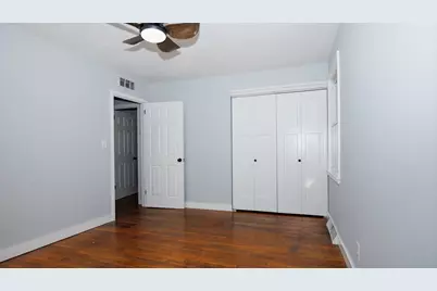 1811 E Lincoln Street, Bloomington, IL 61701 - Photo 33