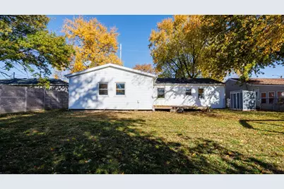 1811 E Lincoln Street, Bloomington, IL 61701 - Photo 37