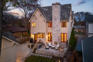 479 S Julian St, Naperville, IL 60540 - Photo 3