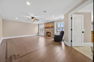 479 S Julian St, Naperville, IL 60540 - Photo 35