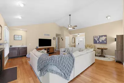 2707 Cherry Hills Drive, Champaign, IL 61822 - Photo 7