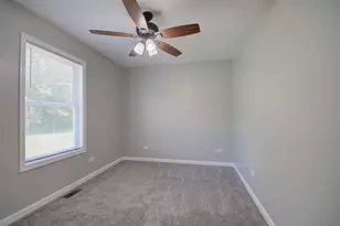 386 W 3rd St, Braidwood, IL 60408 - Photo 25