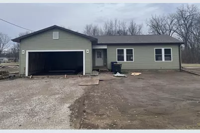 386 W 3rd Street, Braidwood, IL 60408 - Photo 1