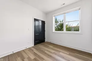 3902 S Lake Park Ave, Chicago, IL 60653 - Photo 19