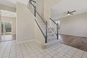 32804 Bending Creek, McHenry, IL 60051 - Photo 3