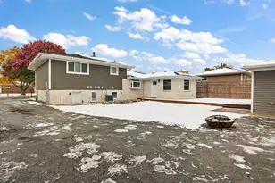 7433 S 88th Ave, Justice, IL 60458 - Photo 29