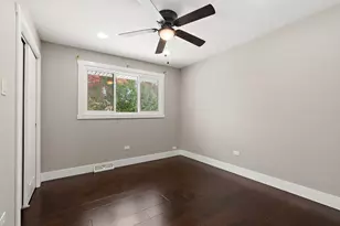 7433 S 88th Ave, Justice, IL 60458 - Photo 25