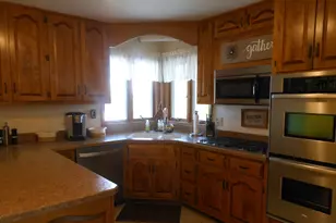 1616 Heiden Ave, Crest Hill, IL 60403 - Photo 9