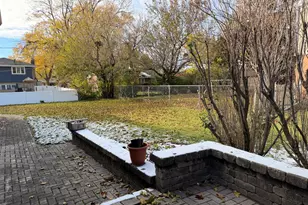 701 Terry Dr, Joliet, IL 60435 - Photo 7