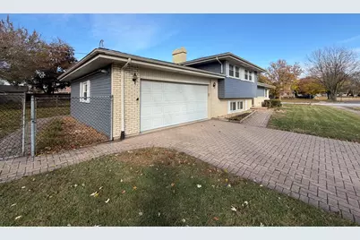 701 Terry Drive, Joliet, IL 60435 - Photo 3