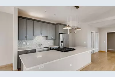 [Address not provided], Chicago, IL 60654 - Photo 9