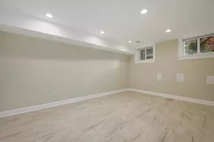 1244 W Race St, Chicago, IL 60642 - Photo 17