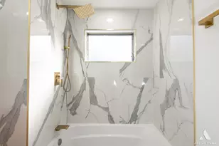 251 N Pleasant Dr, Glenwood, IL 60425 - Photo 15