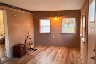 203 N Main St, Coleta, IL 61081 - Photo 3