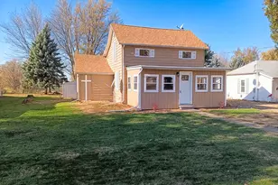 203 N Main St, Coleta, IL 61081 - Photo 37