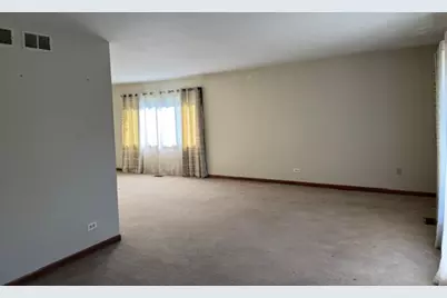 17027 Judy Court, Oak Forest, IL 60452 - Photo 7