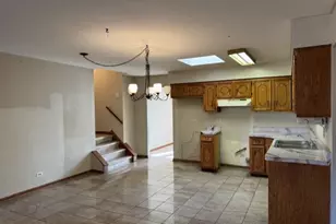 17027 Judy Ct, Oak Forest, IL 60452 - Photo 5