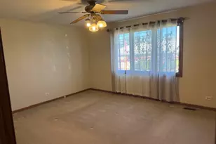 17027 Judy Ct, Oak Forest, IL 60452 - Photo 9