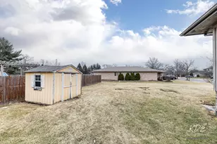 17027 Judy Ct, Oak Forest, IL 60452 - Photo 23