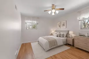 1042 W Central Rd, Mount Prospect, IL 60056 - Photo 9