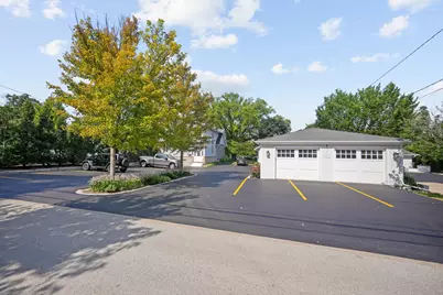 610 N Washington Street #2-2, Naperville, IL 60563 - Photo 17