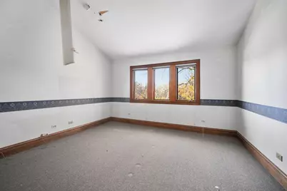 610 N Washington Street #2-2, Naperville, IL 60563 - Photo 11